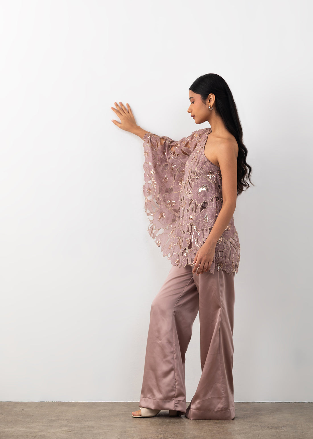 Cutwork One shoulder Coord